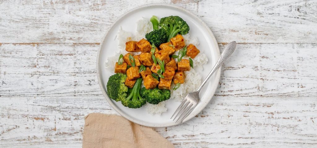 Air Fryer General Tso Tofu & Broccoli with Rice