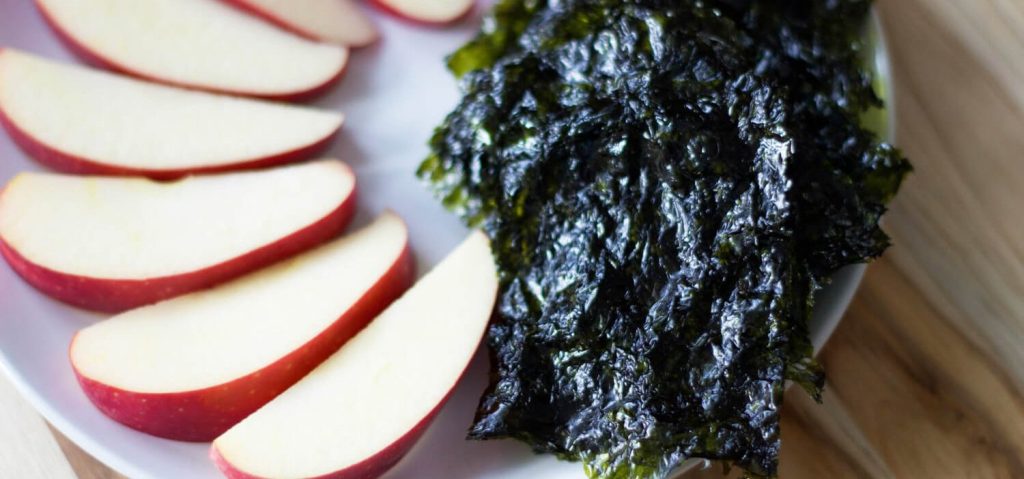 Apple Slices & Nori Crisps