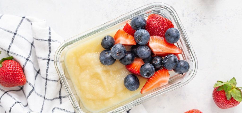 Applesauce & Berries