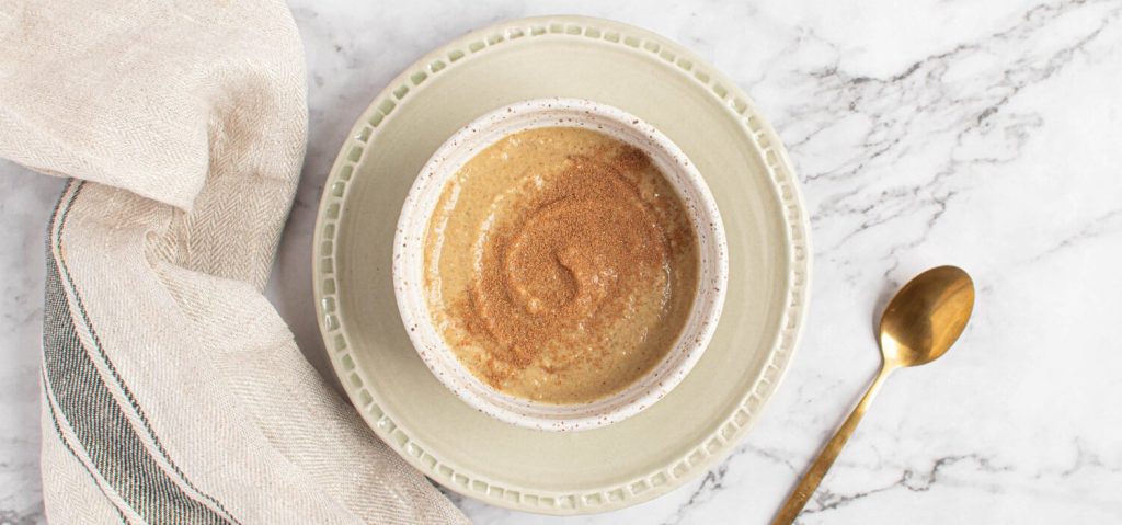 Applesauce & Peanut Butter