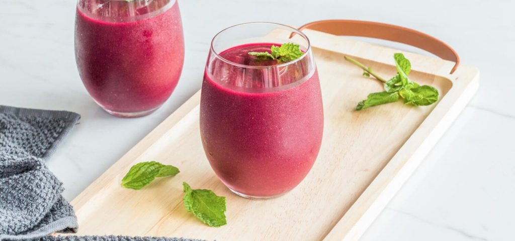 Beet Mango Smoothie
