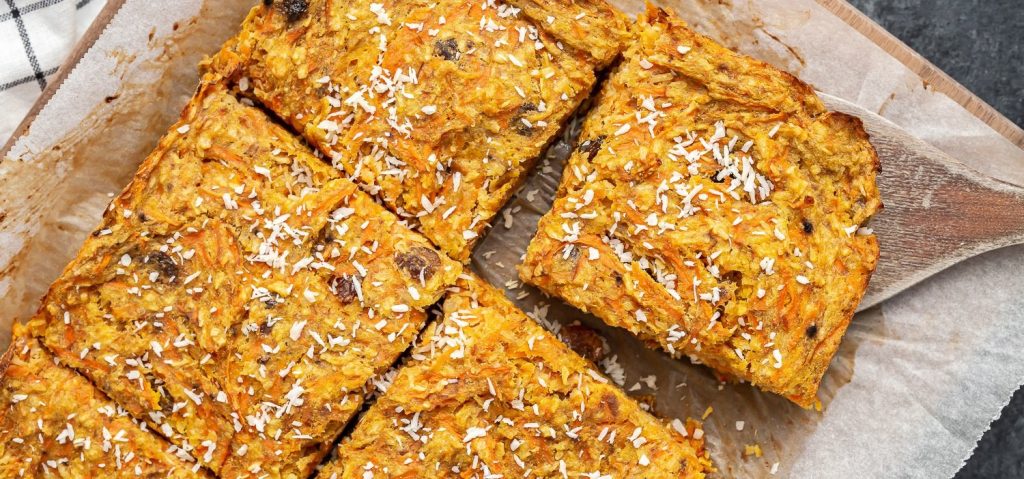 Carrot & Banana N'Oatmeal Bake