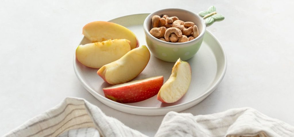 Cashews&AppleSlices