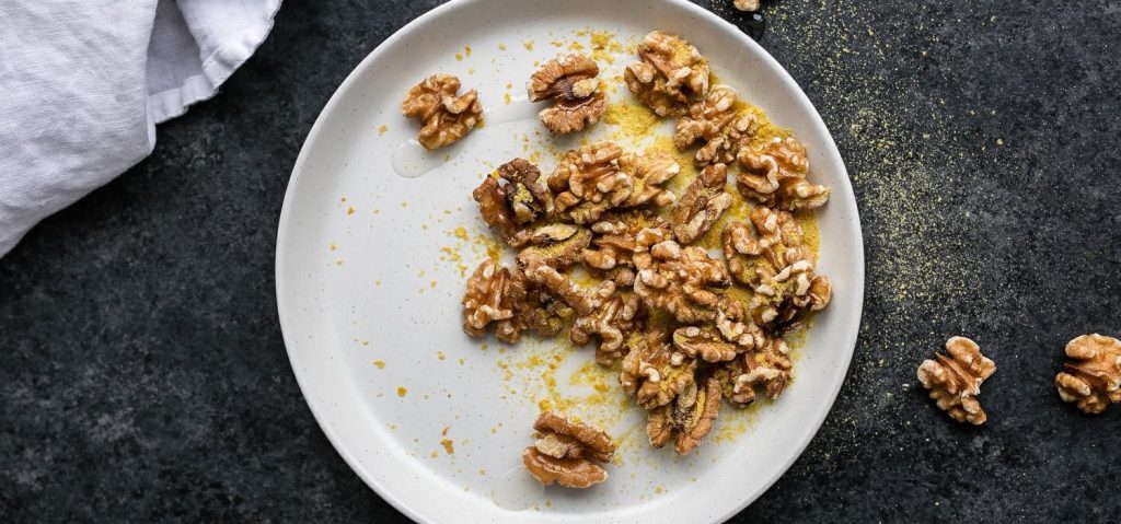 Cheezy Walnuts