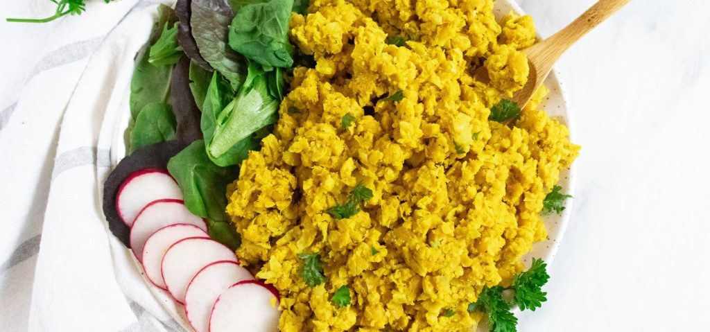 Chickpea Breakfast Scramble