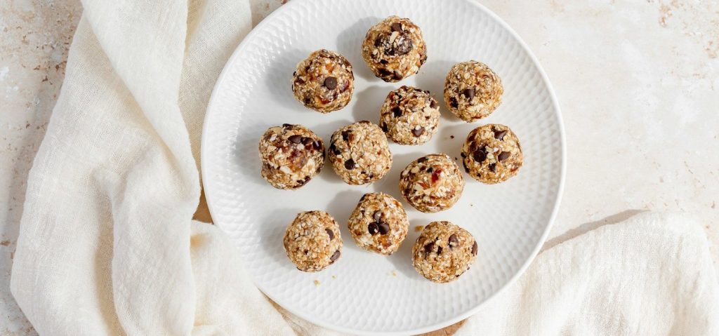 Chocolate Chip Oat Bites