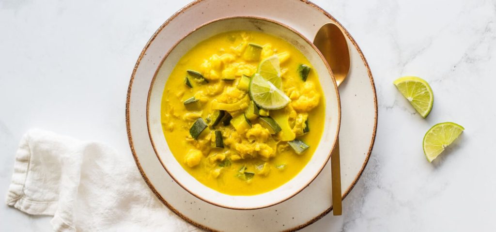 Chunky Zucchini & Cauliflower Soup