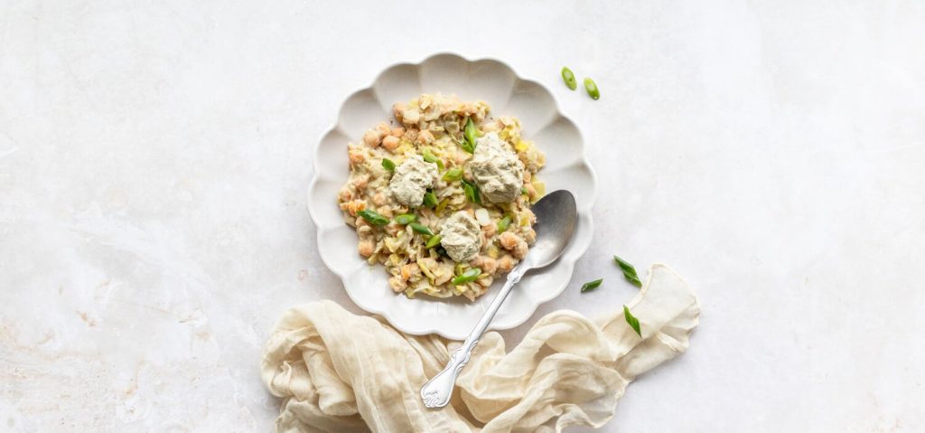 Creamy Butter Beans, Chickpeas & Leeks