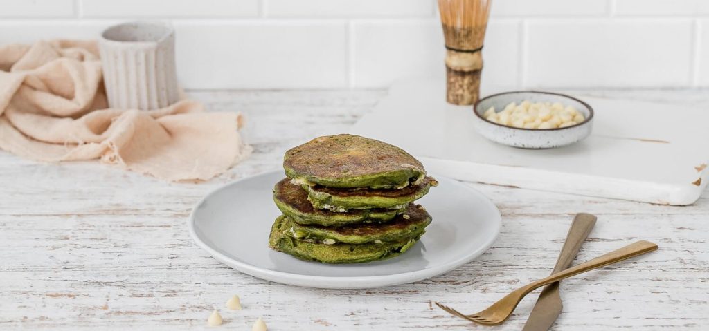 Fluffy Matcha & White Chocolate Chip Pancakes