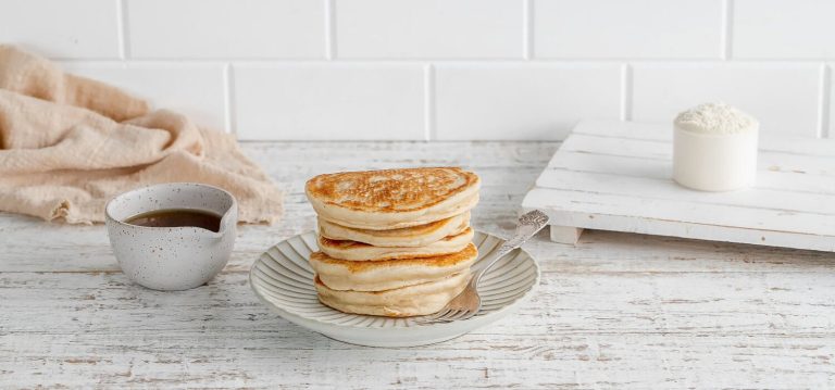 Fluffy Vegan Protein Pancakes