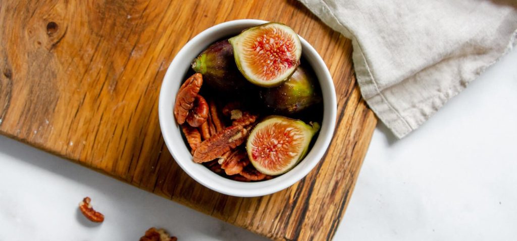 Fresh Figs & Pecans