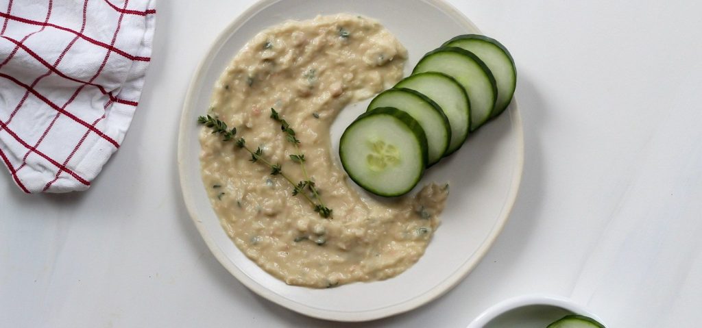 Garlic White Bean Dip