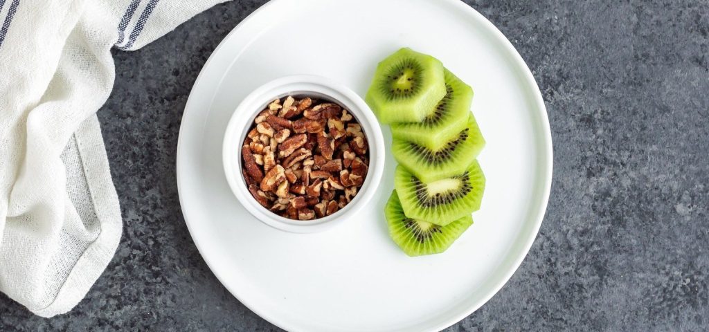 Kiwi & Pecans