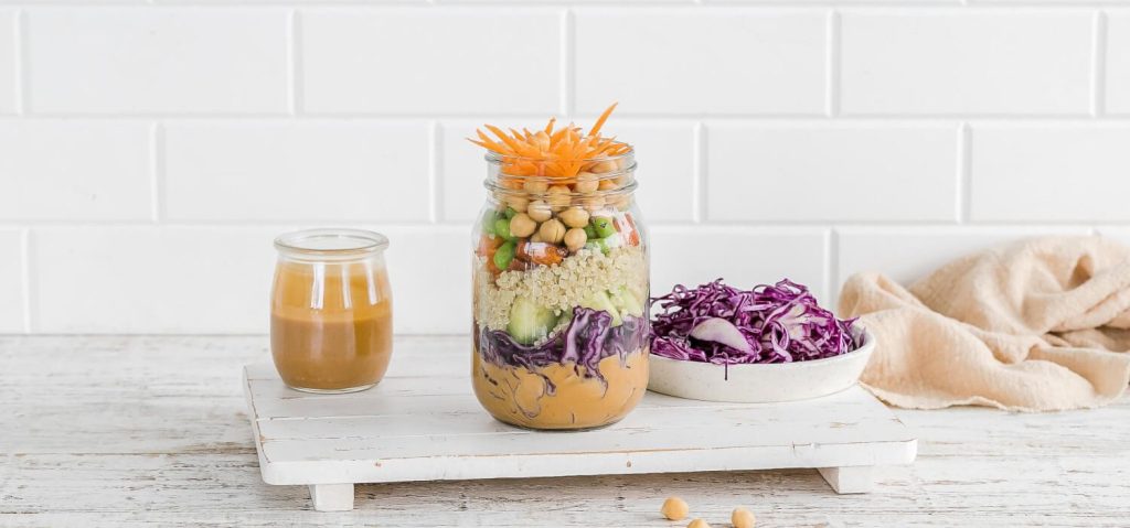 Mason Jar Thai Peanut Salad