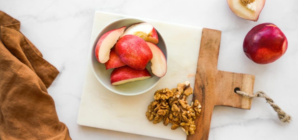 Nectarine & Walnuts
