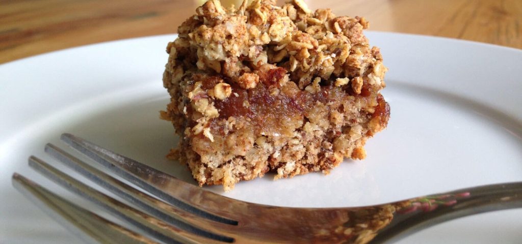 Ooey Gooey Date Squares