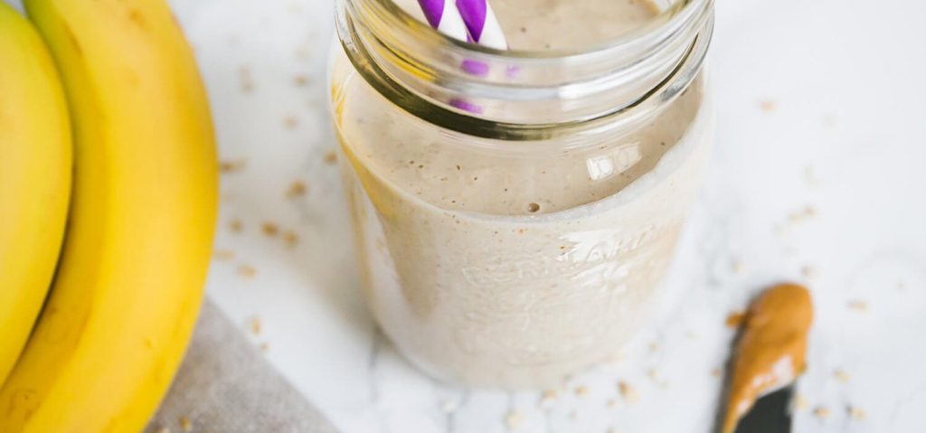 Peanut Butter Banana Oat Smoothie