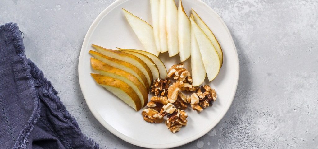 Pear & Walnuts