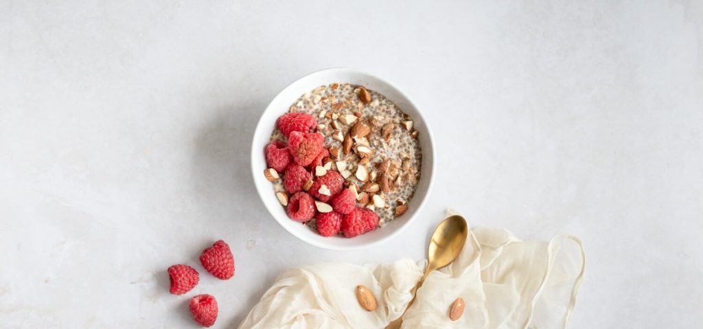 Raspberry Protein Overnight Oats