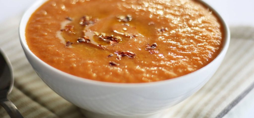 Roasted Capsicum & Tomato Lentil Soup