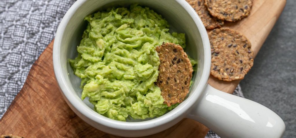 Sauerkraut Avocado Mash with Crackers