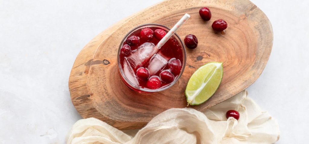 Sparkling Cranberry Ginger Mocktail