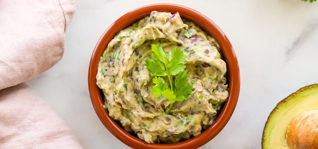 Spicy Black Bean & Avocado Dip