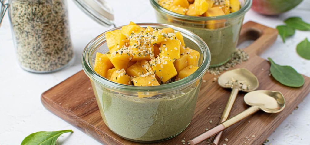Spinach & Mango Protein Chia Pudding