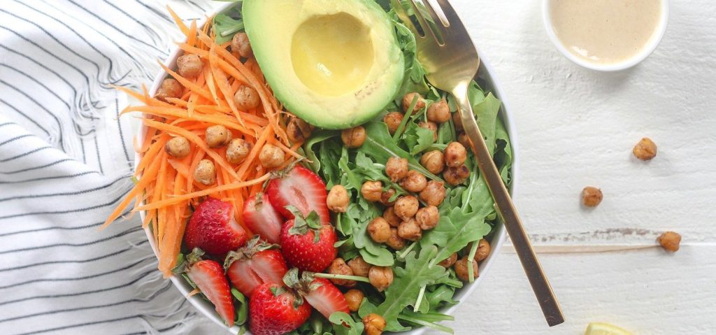 Strawberry Carrot Salad with Roasted Chickpeas