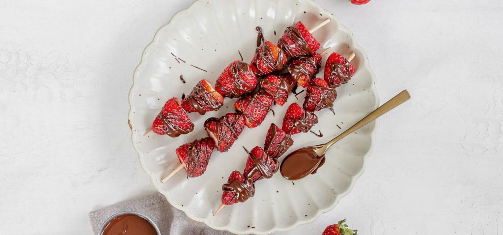 Strawberry Skewers with Chocolate