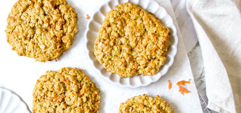 Tahini Carrot Oat Cookies