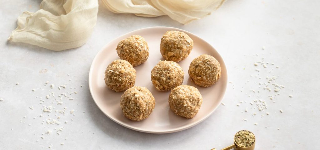 Tahini, Oat & Coconut Energy Balls