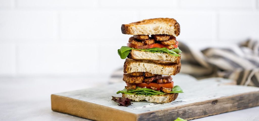 Tempeh, Lettuce & Tomato Sandwich