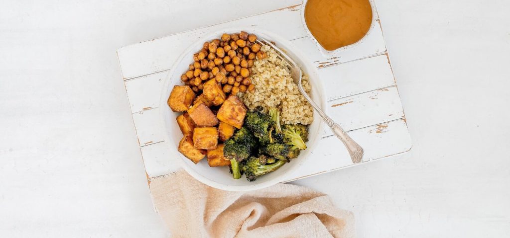 Tofu & Chickpea Bowl with Peanut Sauce